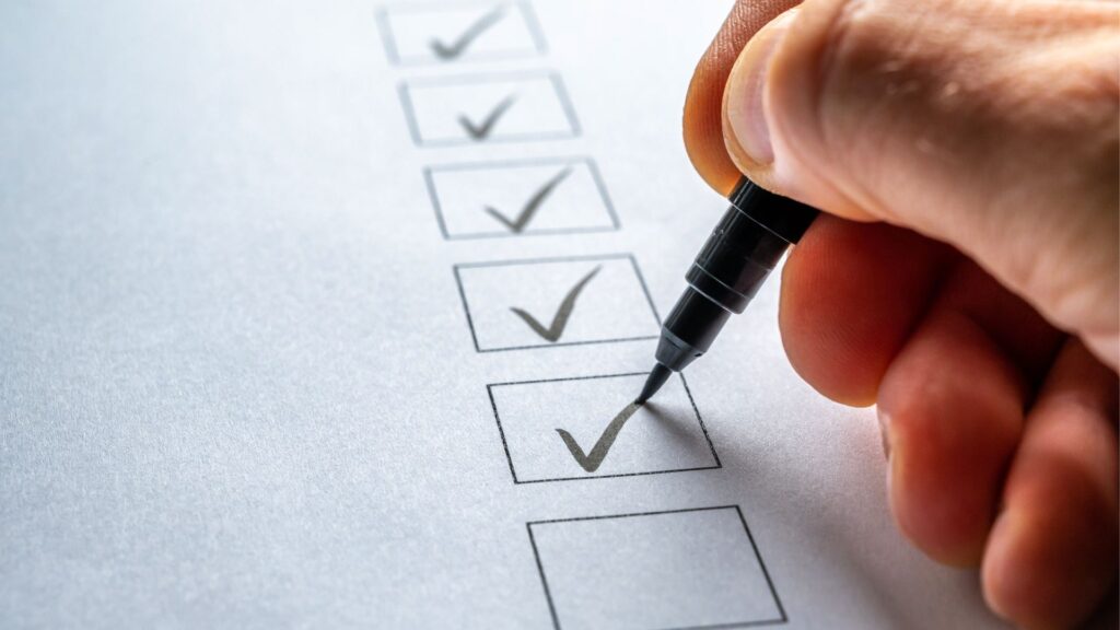 A detailed checklist for business tasks, featuring organized sections for planning and goal-setting activities.
